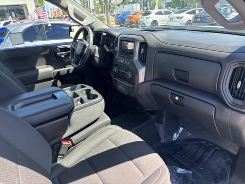 Used 2025 Chevrolet Silverado 1500 W/T RWD image 15