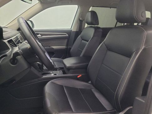 Used 2022 Volkswagen Atlas SE FWD image 17