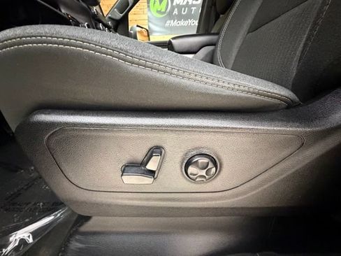 Used 2019 RAM 1500 Big Horn AWD/4WD image 30