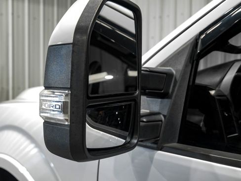 Used 2015 Ford F150 Lariat w/ Equipment Group 502A Luxury RWD image 27