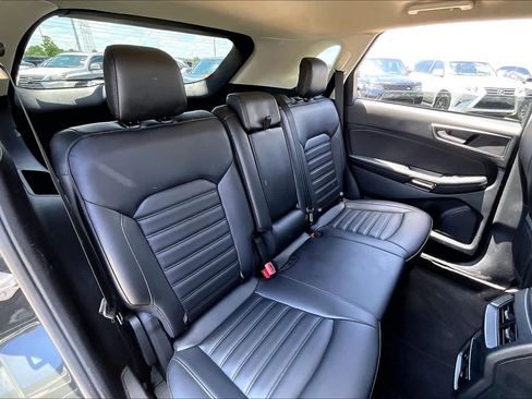 Used 2024 Ford Edge SEL w/ Convenience Package AWD/4WD image 18