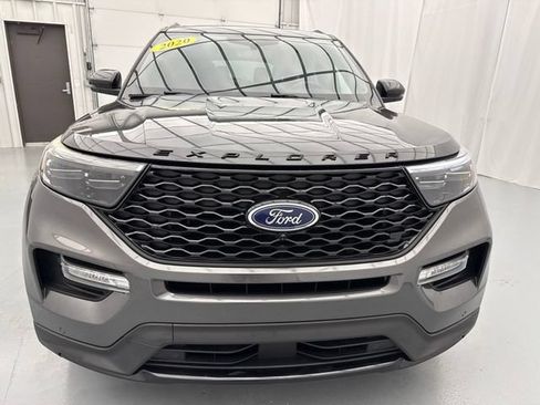Used 2020 Ford Explorer ST AWD/4WD image 2