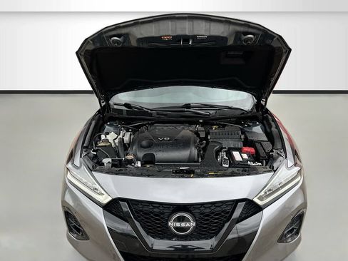 Used 2023 Nissan Maxima SR w/ Sport Mat Group FWD image 32