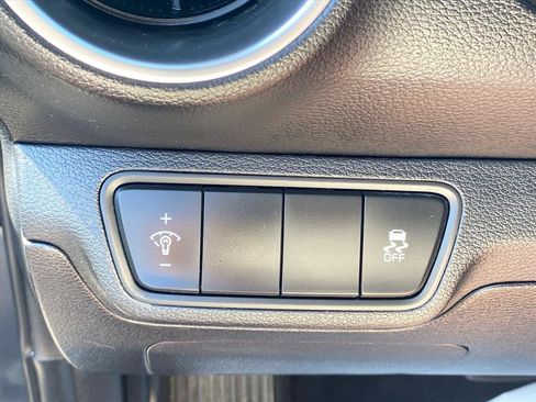 Certified 2023 Kia Forte LXS FWD image 21