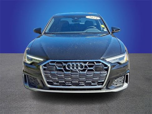 Used 2024 Audi A6 Premium Plus image 2
