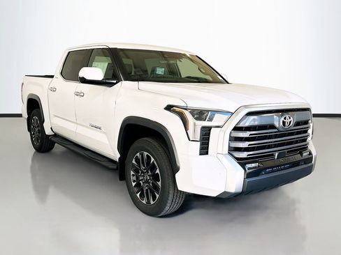 New 2026 Toyota Tundra Limited AWD/4WD image 3
