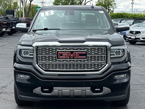 Used 2018 GMC Sierra 1500 Denali w/ Denali Ultimate Package AWD/4WD image 4