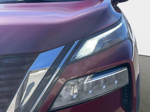 Certified 2023 Nissan Rogue SV w/ SV Premium Package image 10