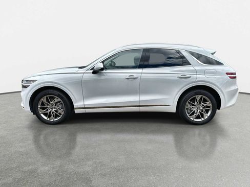 Used 2025 Genesis GV70 2.5T AWD/4WD image 5
