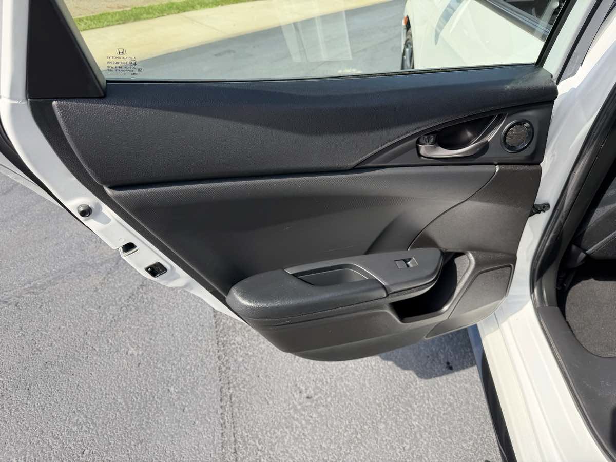 Used 2021 Honda Civic Sport image 14