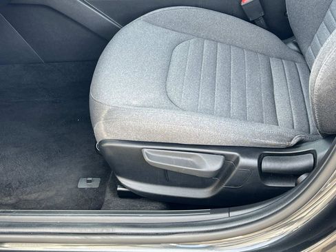 Used 2025 Kia K4 EX image 18