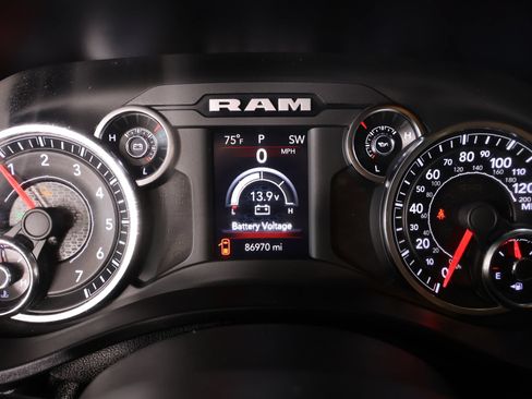 Used 2020 RAM 1500 Big Horn RWD image 4