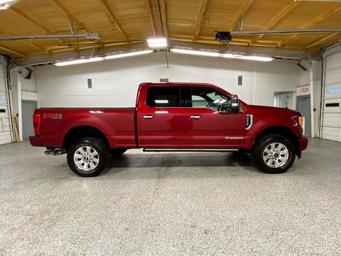 Used 2018 Ford F250 Platinum w/ Platinum Ultimate Package image 5