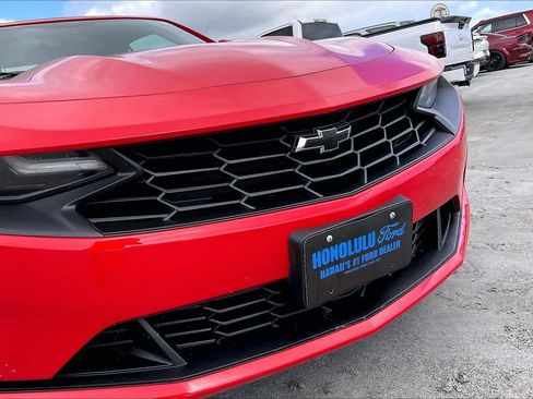 Used 2020 Chevrolet Camaro LT w/ Technology Package RWD image 32