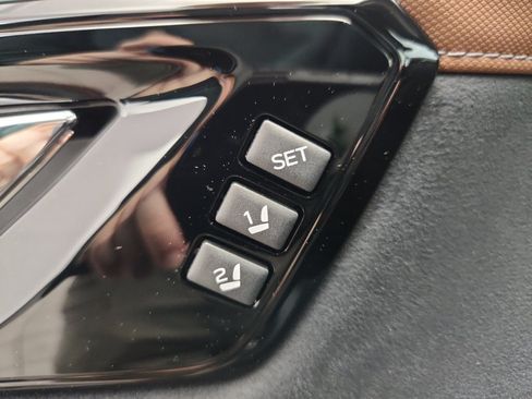 New 2026 Subaru Forester Touring image 9