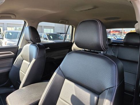 Used 2022 Volkswagen Atlas SE image 14