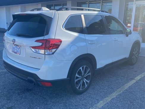 Used 2023 Subaru Forester Limited image 3