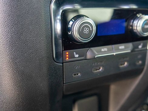 New 2026 GMC Yukon AT4 image 17