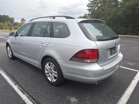 Used 2014 Volkswagen Jetta TDI FWD image 3