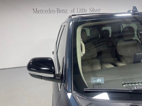 Used 2022 Lincoln Navigator Reserve AWD/4WD image 12