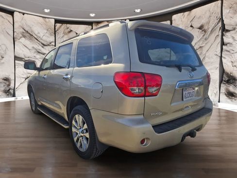 Used 2010 Toyota Sequoia Limited image 8
