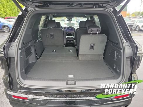 New 2026 Chevrolet Traverse RS image 17