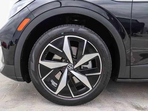 Used 2023 Volkswagen ID.4 S RWD image 11