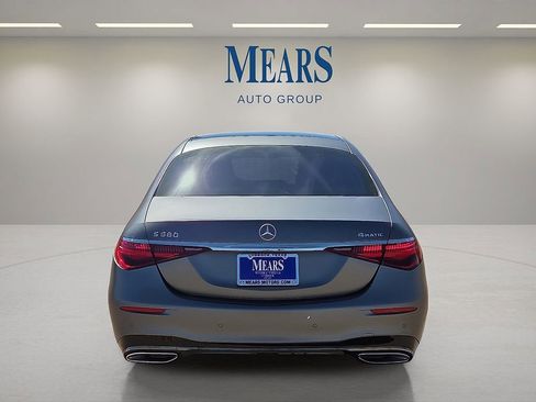 Used 2023 Mercedes-Benz S 580 4MATIC Sedan image 4