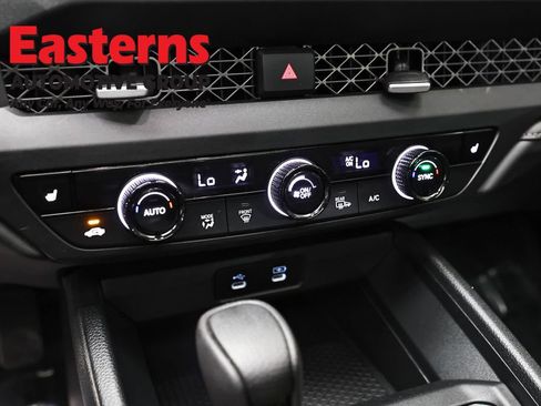 Used 2025 Honda Accord SE image 19