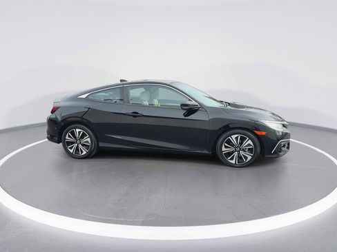 Used 2017 Honda Civic EX-L image 9