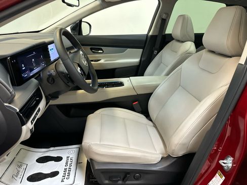 Certified 2025 Nissan Murano SL w/ Cargo Package AWD/4WD image 4
