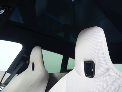 Used 2024 BMW iX xDrive50 w/ Premium Package image 12