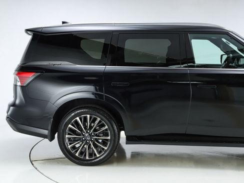 New 2026 INFINITI QX80 Autograph w/ Premium Cargo Package AWD/4WD image 11