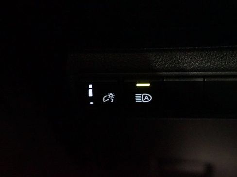 Certified 2024 Toyota Corolla LE FWD image 22