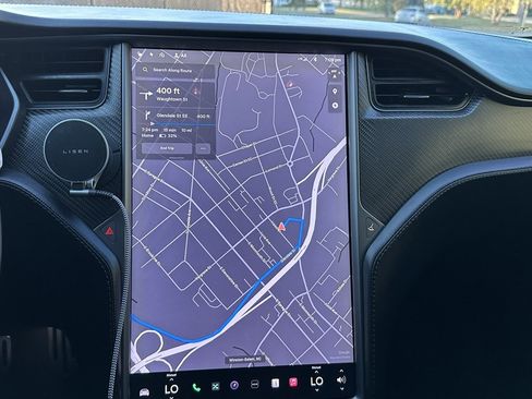 Used 2018 Tesla Model S 100D image 23