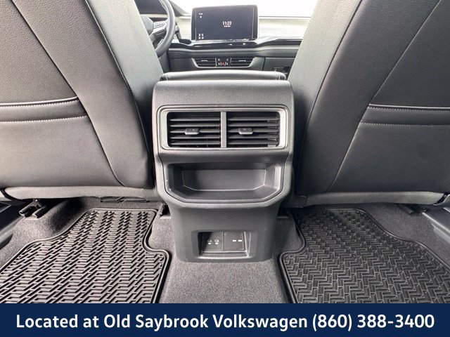 Certified 2024 Volkswagen Atlas Cross Sport SE AWD/4WD image 12