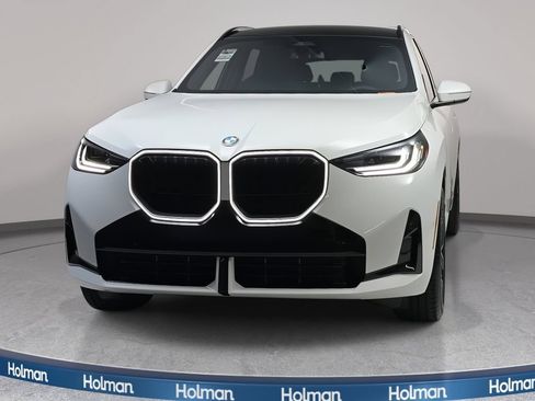 Used 2026 BMW X3 xDrive30i w/ M Sport Package AWD/4WD image 2