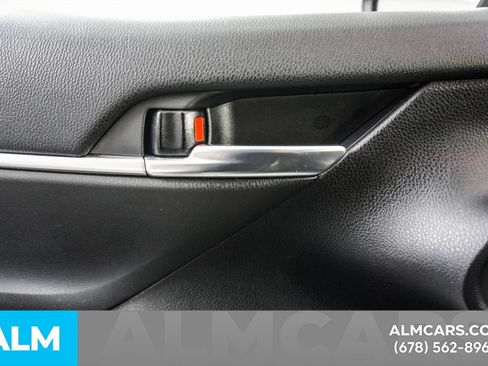 Used 2023 Toyota Camry SE FWD image 41