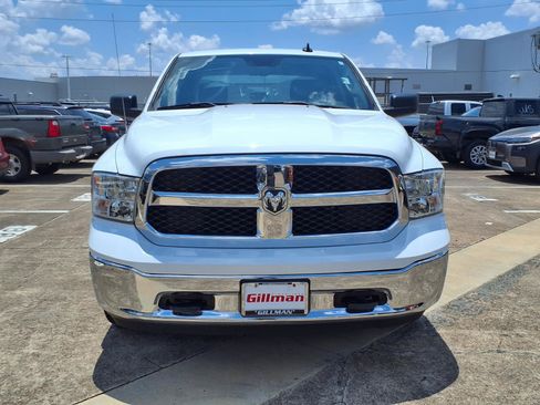 Used 2022 RAM 1500 Classic SLT w/ Electronics Group AWD/4WD image 21