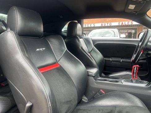 Used 2010 Dodge Challenger SRT8 w/ SRT Option Group II RWD image 22