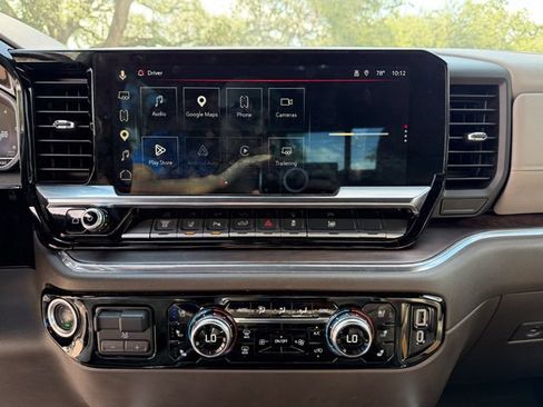 Used 2025 GMC Sierra 3500 SLT w/ Texas SLT Premium Package AWD/4WD image 16