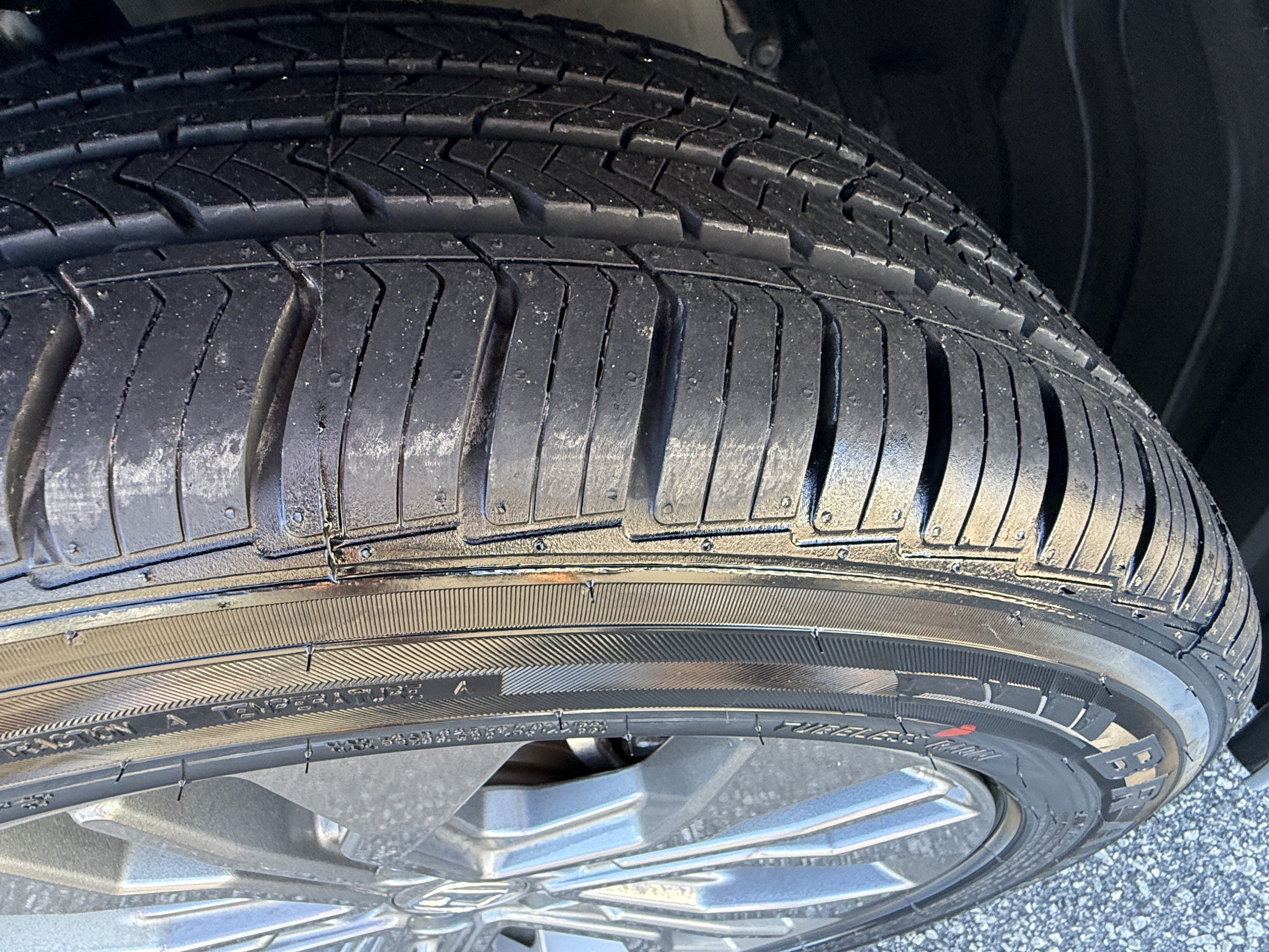Used 2025 Honda Odyssey Touring image 12