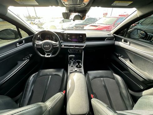 Used 2022 Kia K5 GT-Line image 11