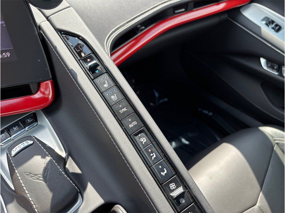 Used 2020 Chevrolet Corvette Stingray Coupe w/ 2LT w/ 2LT Preferred Equipment Group RWD image 36