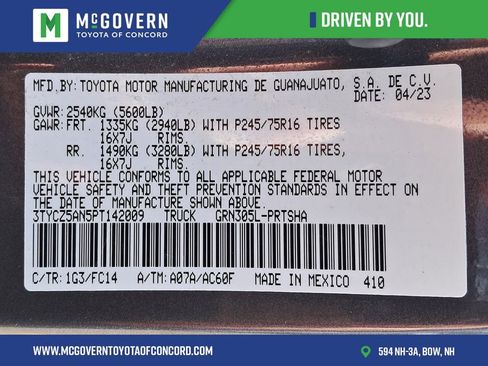 Used 2023 Toyota Tacoma SR5 AWD/4WD image 36
