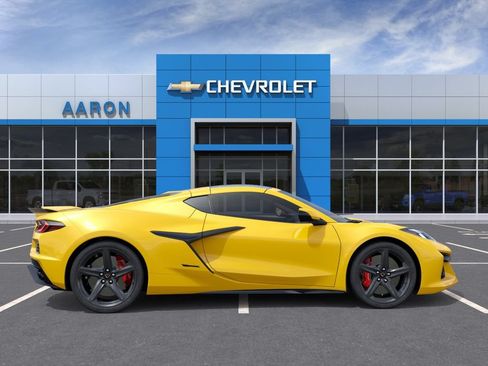 New 2025 Chevrolet Corvette E-Ray w/ ZER Performance Package AWD/4WD image 7