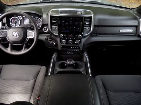 Certified 2025 RAM 1500 Big Horn AWD/4WD image 12