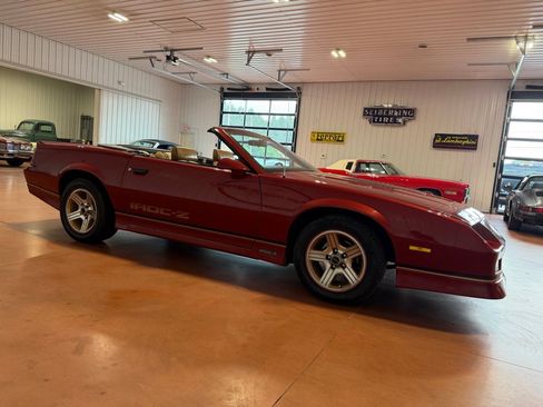 Used 1988 Chevrolet Camaro LT RWD image 7