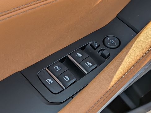 New 2027 BMW X6 xDrive40i AWD/4WD image 13