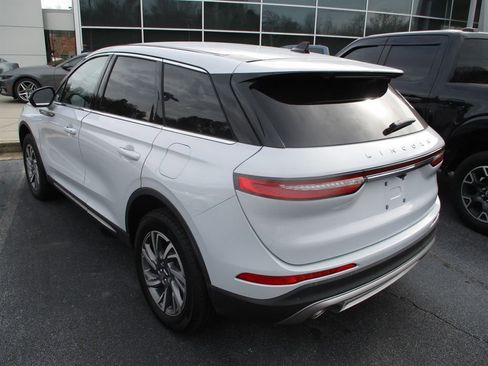 Used 2025 Lincoln Corsair FWD image 3